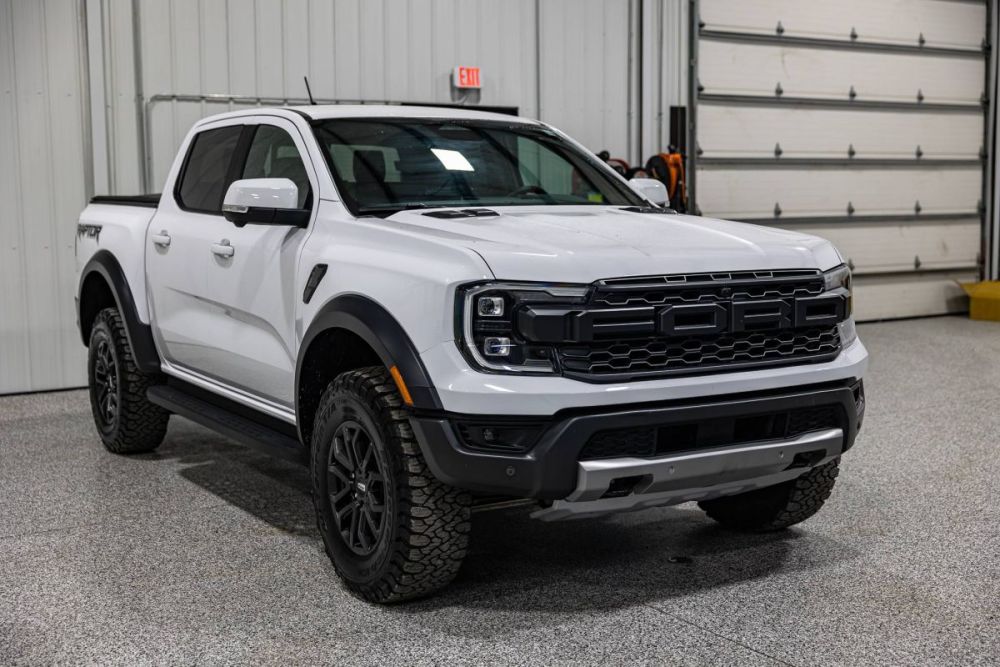 2025 Ford Ranger Raptor 4WD - photo 3