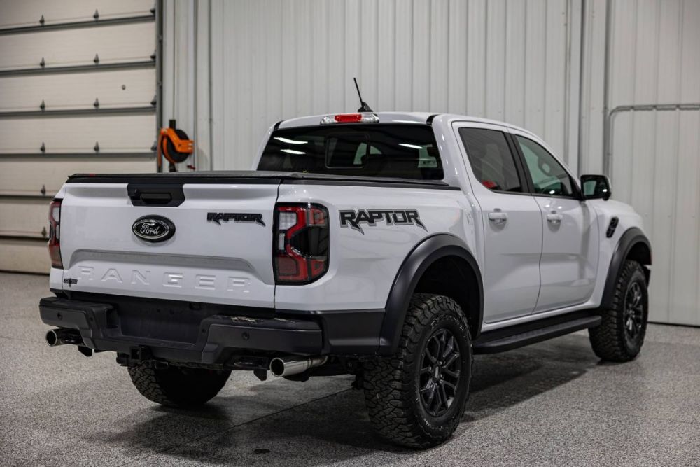2025 Ford Ranger Raptor 4WD - photo 4