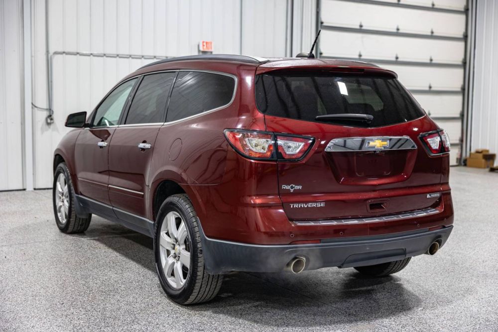 2017 Chevrolet Traverse Premier FWD - photo 5
