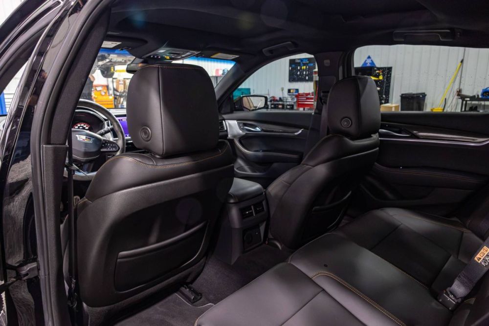2022 Cadillac CT5-V RWD - photo 11