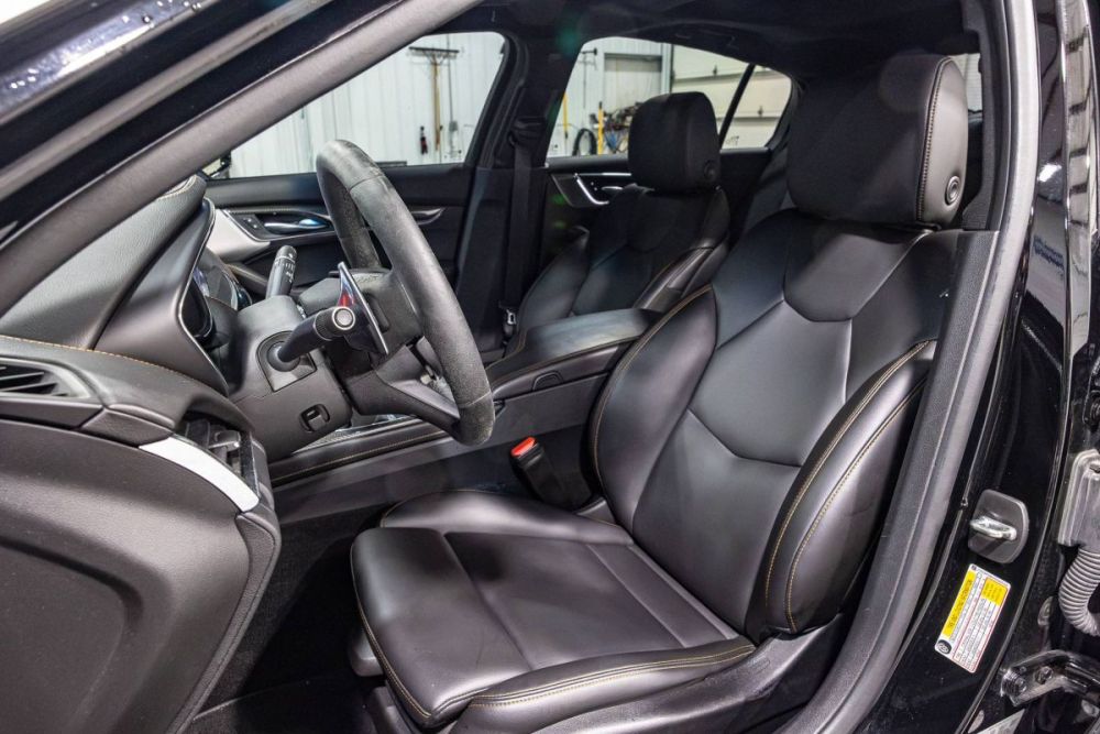 2022 Cadillac CT5-V RWD - photo 14