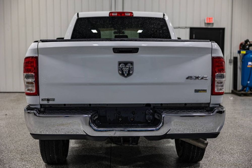 2023 Ram 2500 Tradesman 4WD - photo 4
