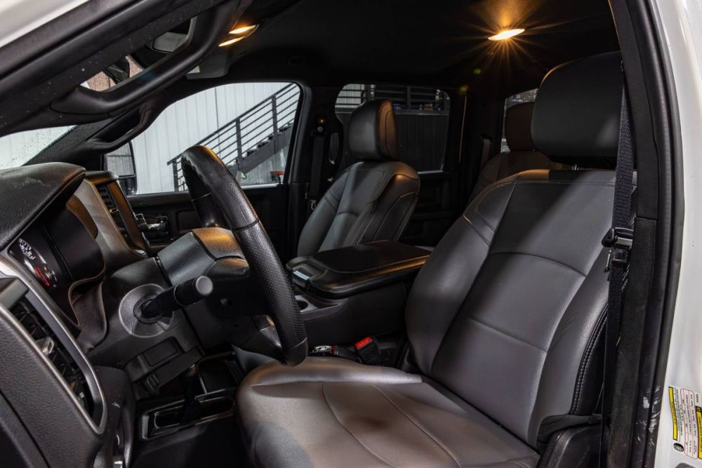 2023 Ram 2500 Tradesman 4WD - photo 9