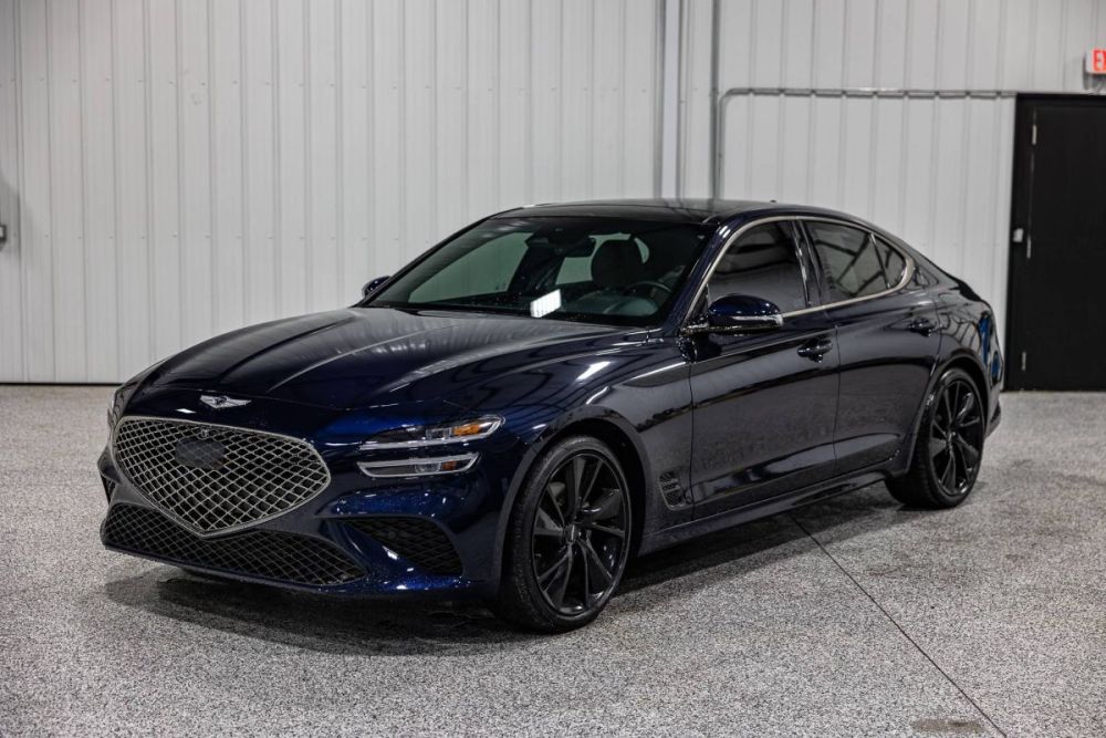 2023 Genesis G70 2.0T - photo 1