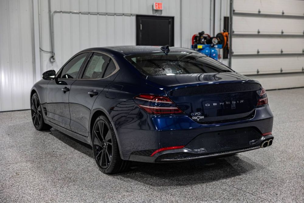 2023 Genesis G70 2.0T - photo 5