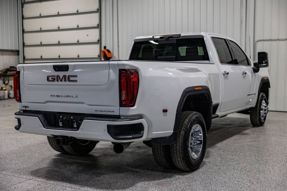 2020 GMC Sierra 3500HD Denali 4WD - photo 5