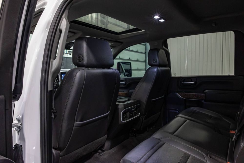 2020 GMC Sierra 3500HD Denali 4WD - photo 10