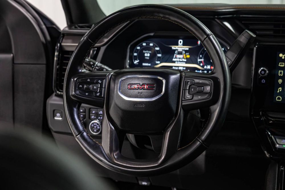 2024 GMC Sierra 3500HD AT4 4WD - photo 13