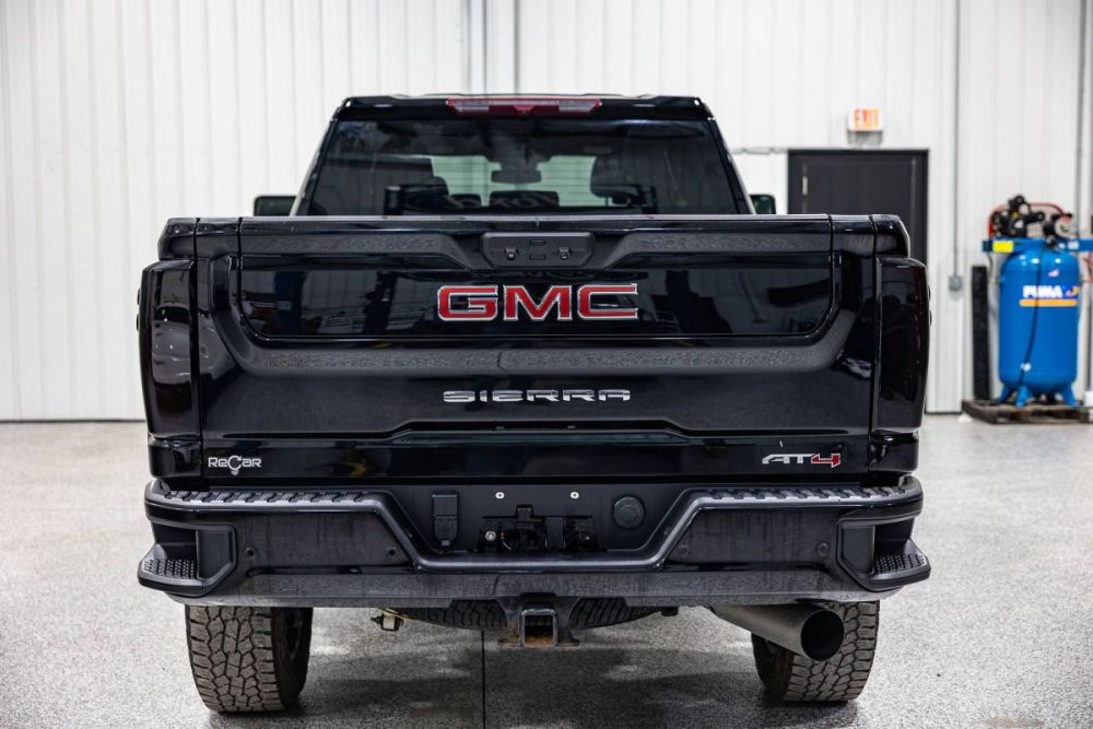 2024 GMC Sierra 3500HD AT4 4WD - photo 4