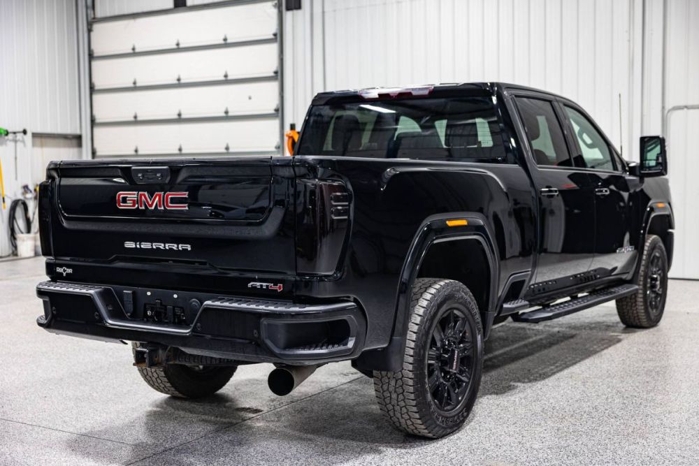 2024 GMC Sierra 3500HD AT4 4WD - photo 5