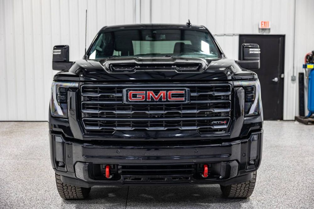 2024 GMC Sierra 3500HD AT4 4WD - photo 8