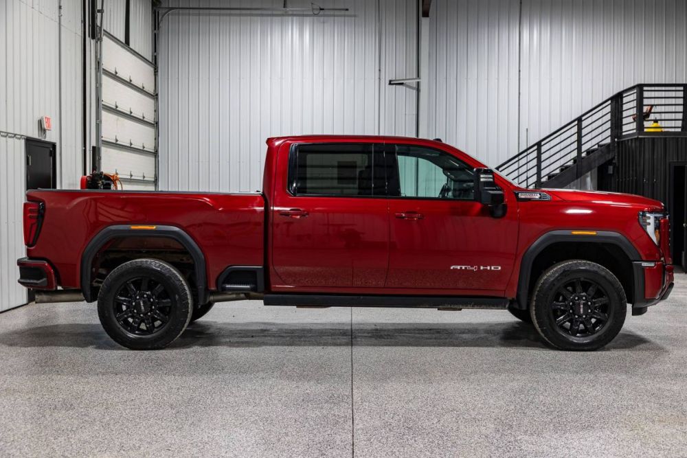 2025 GMC Sierra 2500HD AT4 4WD - photo 5