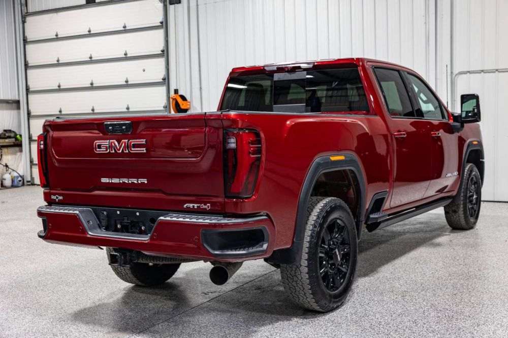 2025 GMC Sierra 2500HD AT4 4WD - photo 6