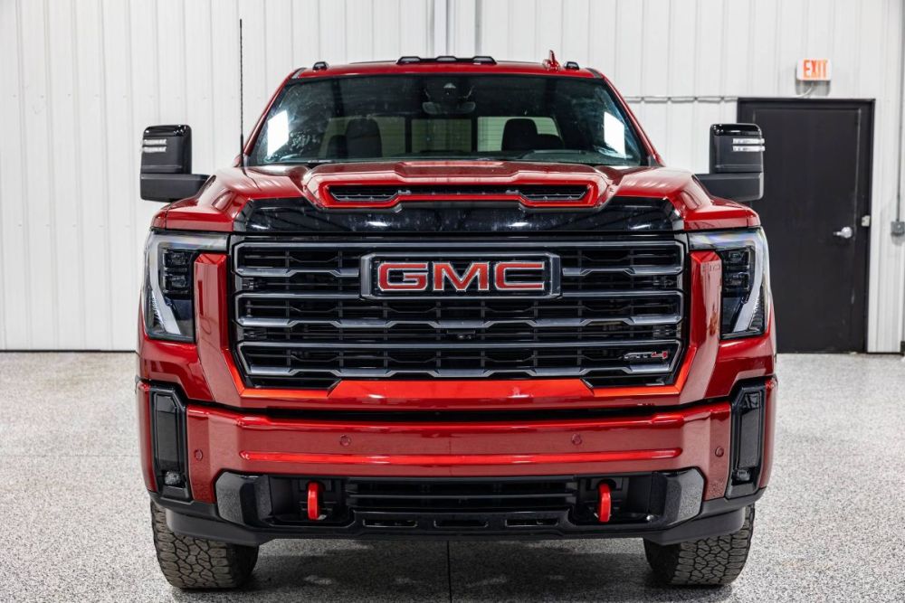 2025 GMC Sierra 2500HD AT4 4WD - photo 8
