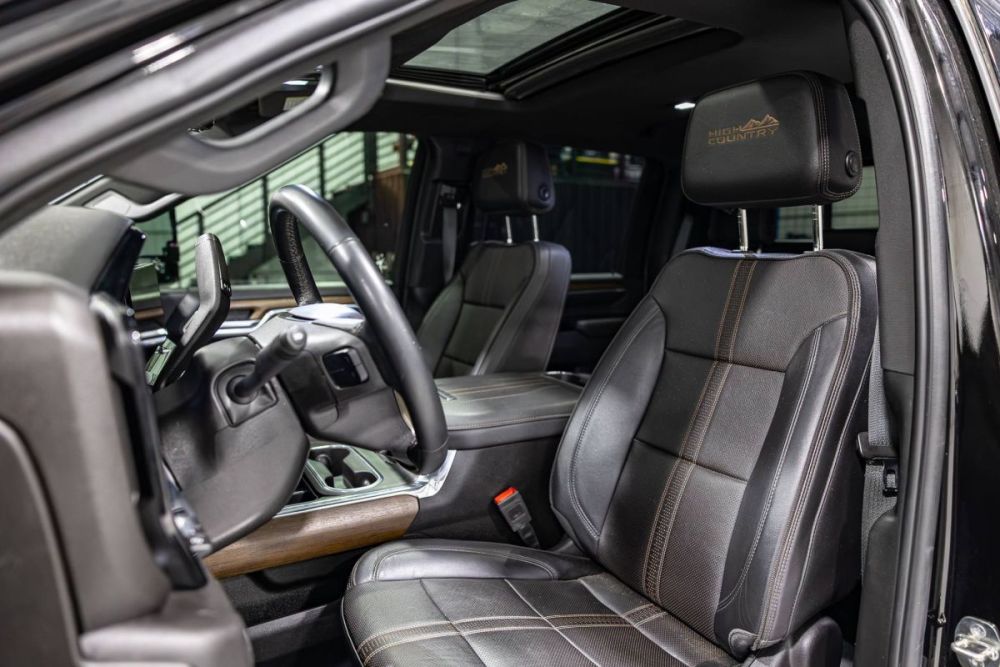 2024 Chevrolet Silverado 2500HD High Country 4WD - photo 9