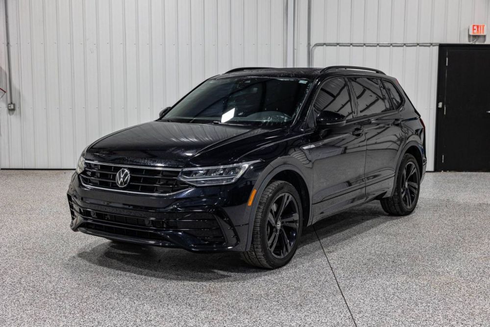 2023 Volkswagen Tiguan SE R-Line Black - photo 1
