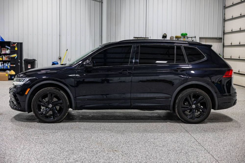 2023 Volkswagen Tiguan SE R-Line Black - photo 4