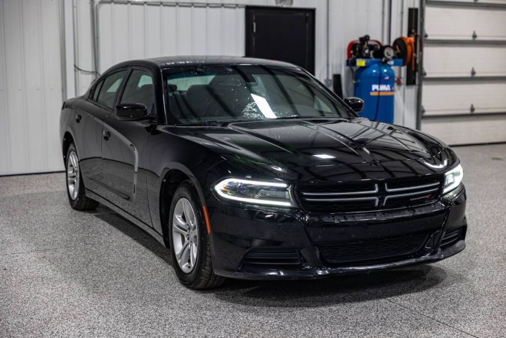 2017 Dodge Charger SE - photo 7