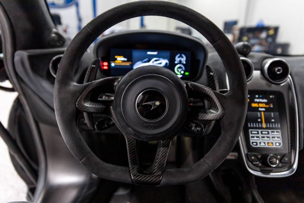 2019 McLaren 600LT - photo 12