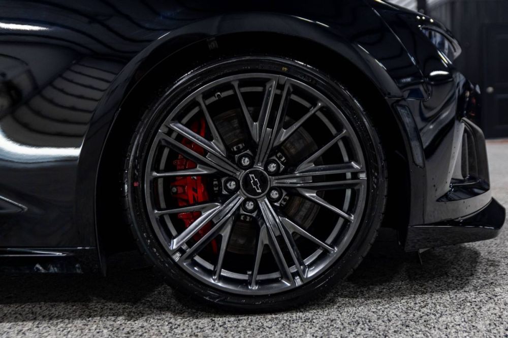 2023 Chevrolet Camaro ZL1 - photo 9