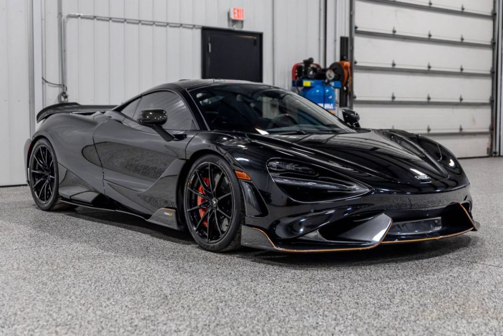 2021 McLaren 765LT - photo 8