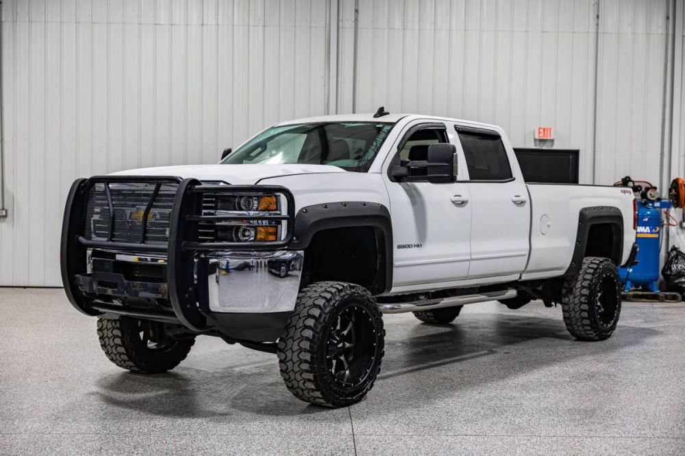 2015 Chevrolet Silverado 2500HD LT 4WD - photo 1