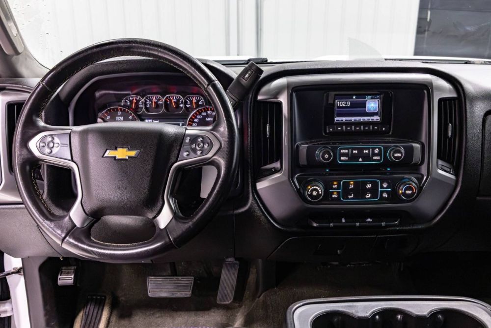 2015 Chevrolet Silverado 2500HD LT 4WD - photo 12