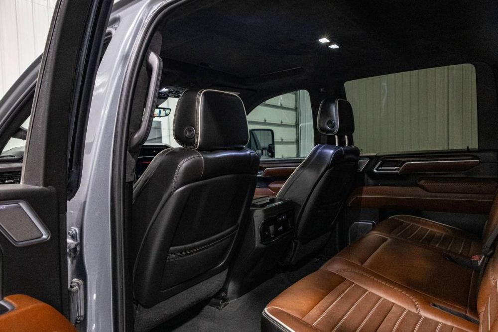 2024 GMC Sierra 3500HD Denali Ultimate 4WD - photo 12