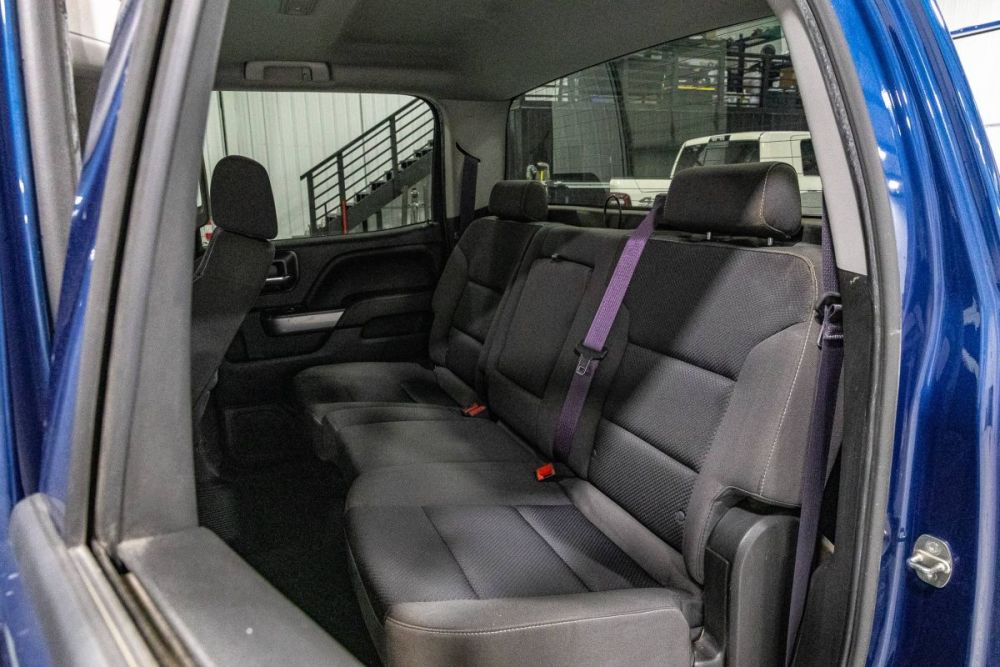 2017 Chevrolet Silverado 1500 LT Z71 4WD - photo 10