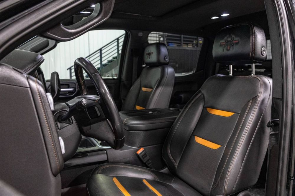 2020 GMC Sierra 1500 AT4 Black Widow 4WD - photo 11