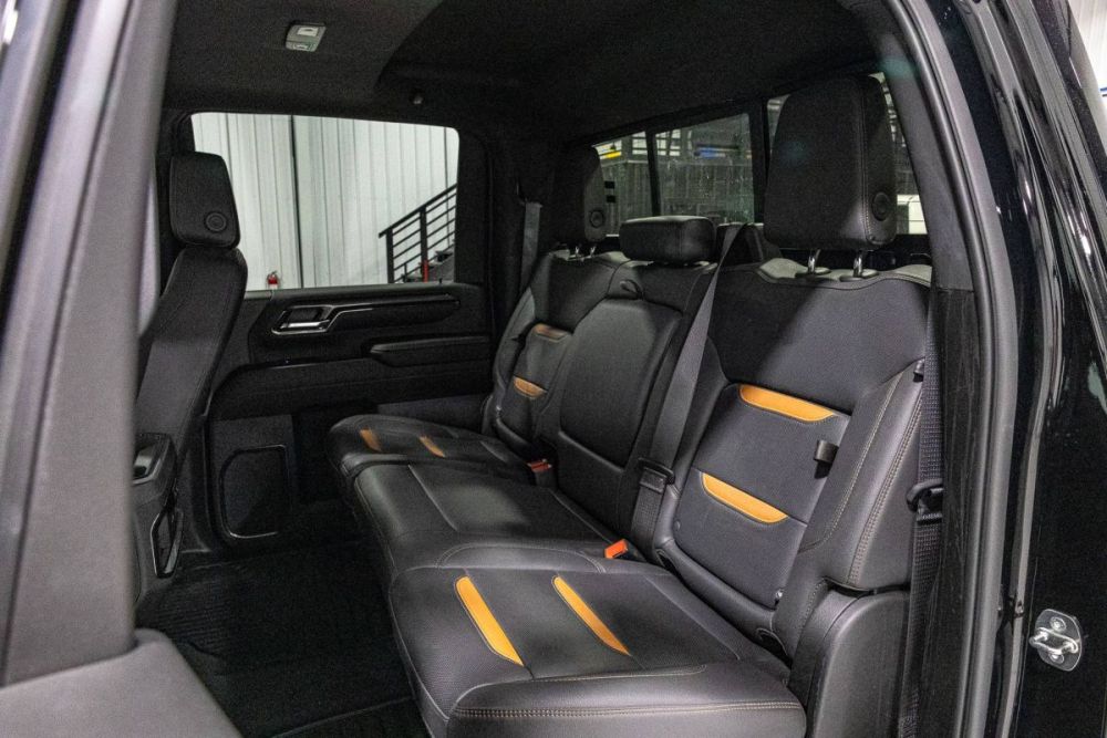 2024 GMC Sierra 2500HD AT4 4WD - photo 10