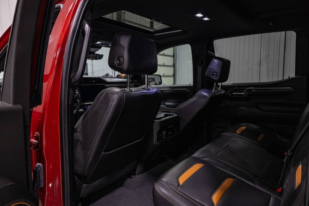 2023 GMC Sierra 1500 AT4 4WD - photo 11