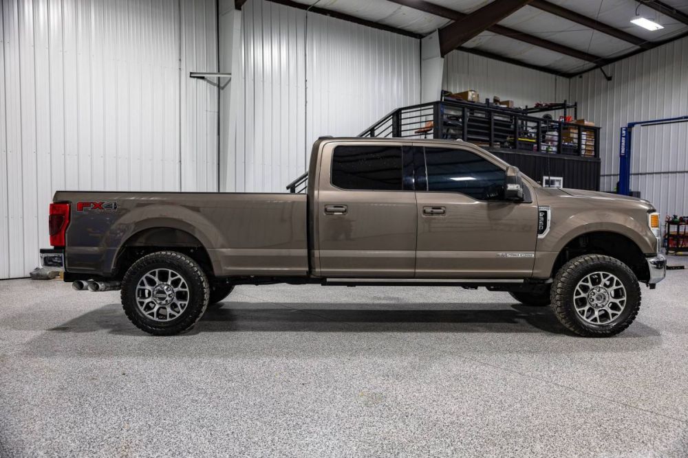 2022 Ford F-350 Super Duty Lariat 4WD - photo 5