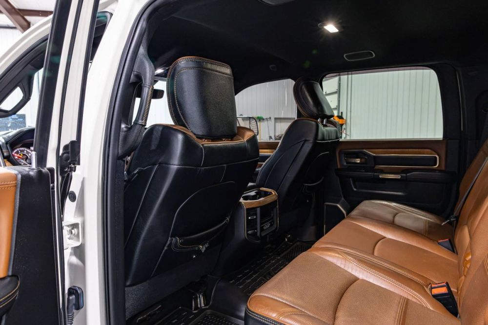 2019 Ram 2500 Laramie Longhorn 4WD - photo 8