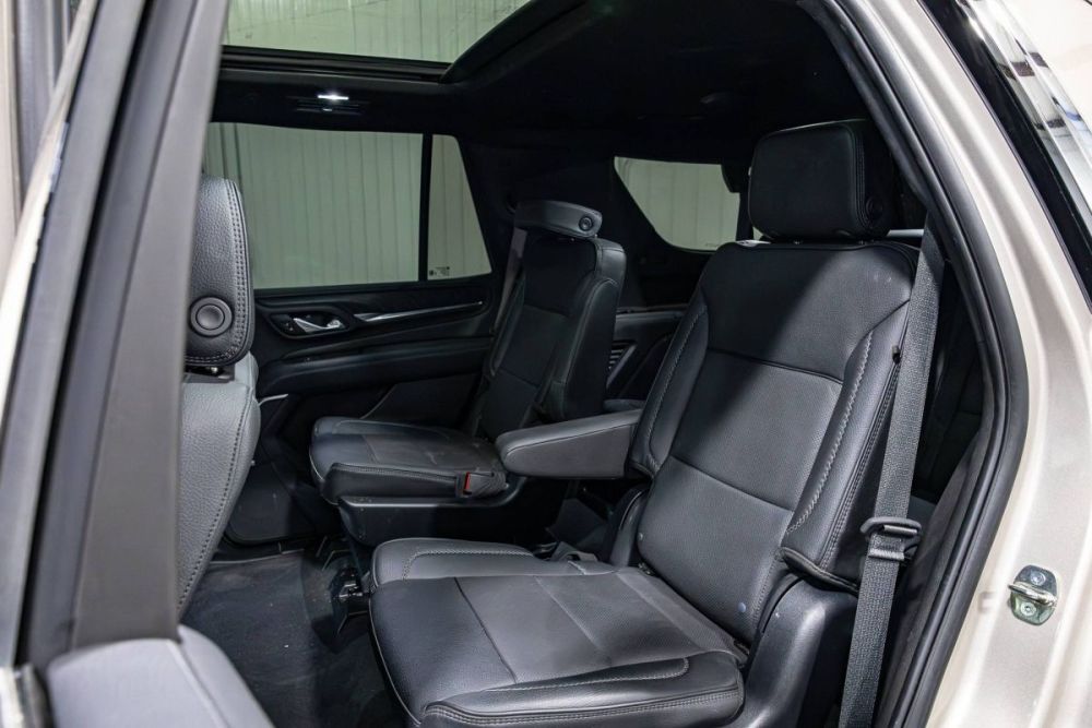 2023 GMC Yukon Denali 4WD - photo 11