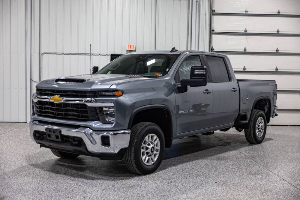 2025 Chevrolet Silverado 2500HD LT 4WD - photo 1