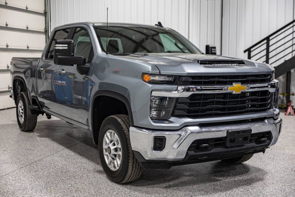 2025 Chevrolet Silverado 2500HD LT 4WD - photo 5