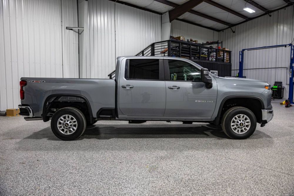 2025 Chevrolet Silverado 2500HD LT 4WD - photo 6