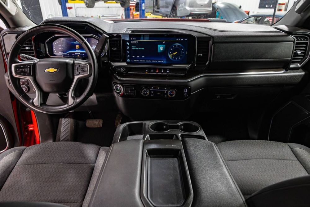 2024 Chevrolet Silverado 2500HD LT 4WD - photo 11