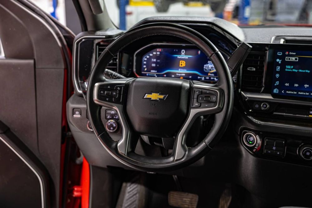 2024 Chevrolet Silverado 2500HD LT 4WD - photo 12