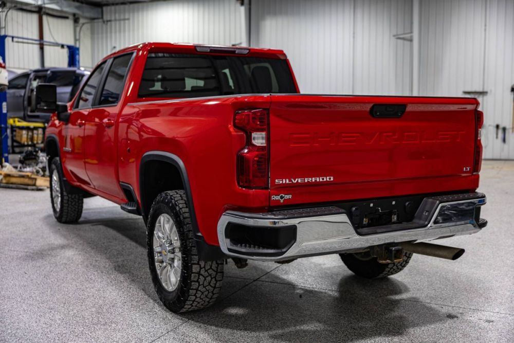 2024 Chevrolet Silverado 2500HD LT 4WD - photo 3