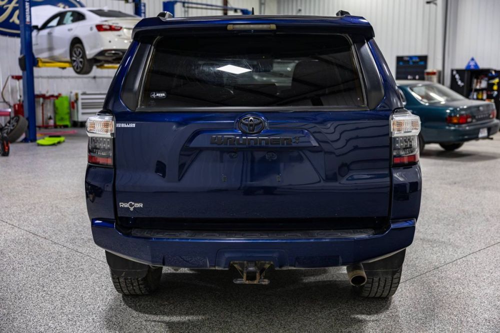 2022 Toyota 4Runner SR5 4WD - photo 4