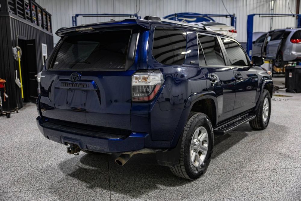 2022 Toyota 4Runner SR5 4WD - photo 7
