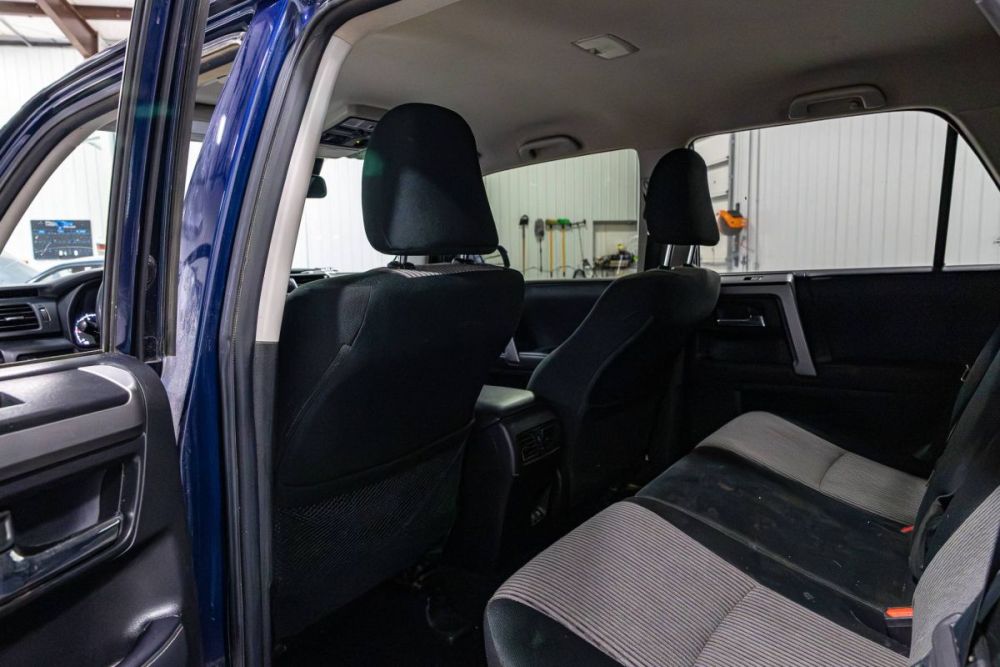 2022 Toyota 4Runner SR5 4WD - photo 9