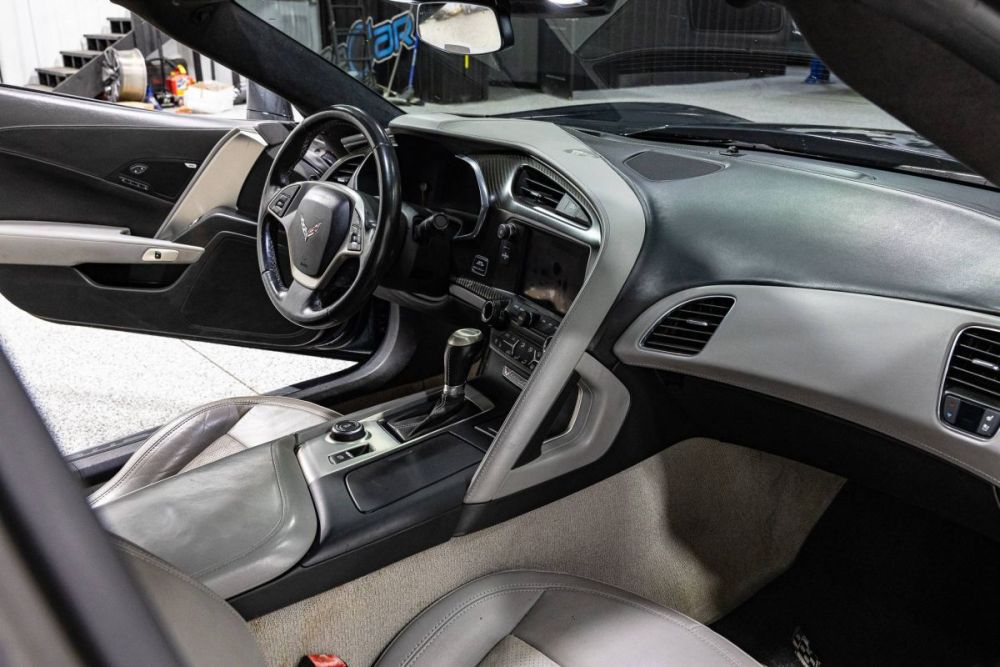 2014 Chevrolet Corvette Stingray Z51 RWD - photo 10
