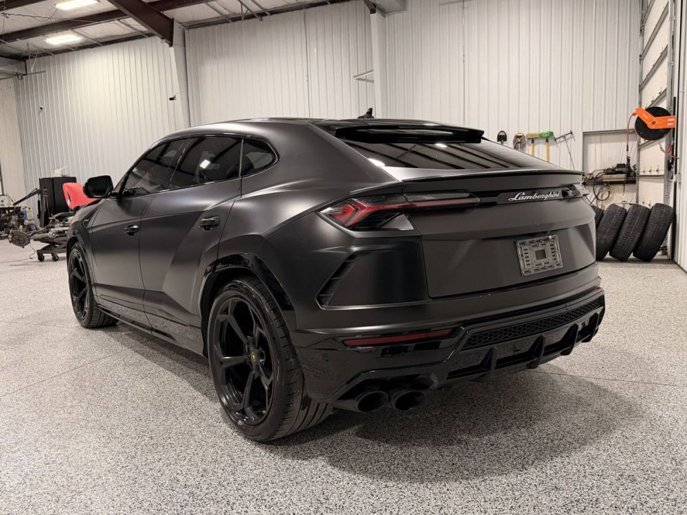 2019 Lamborghini Urus AWD - photo 3