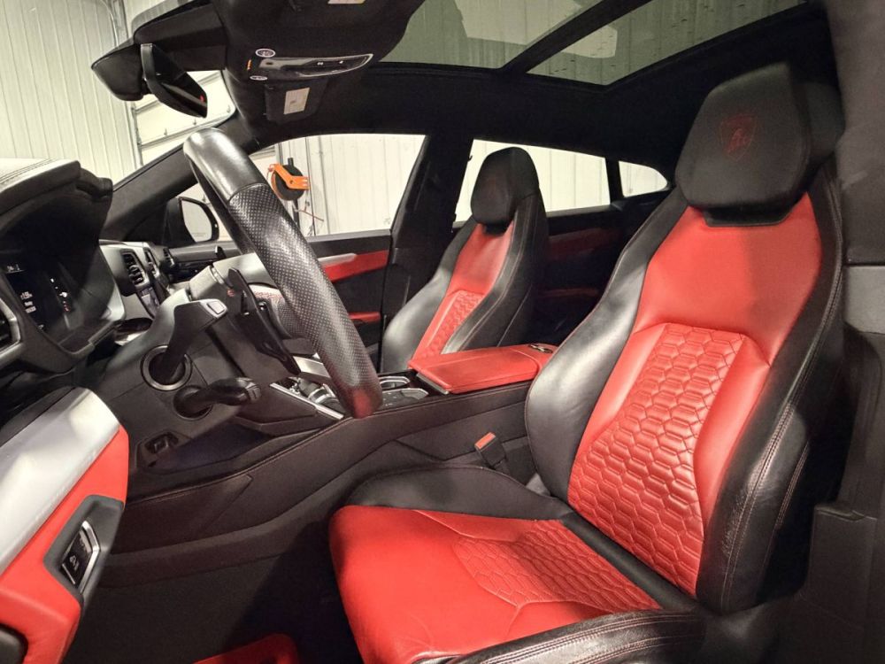 2019 Lamborghini Urus AWD - photo 9