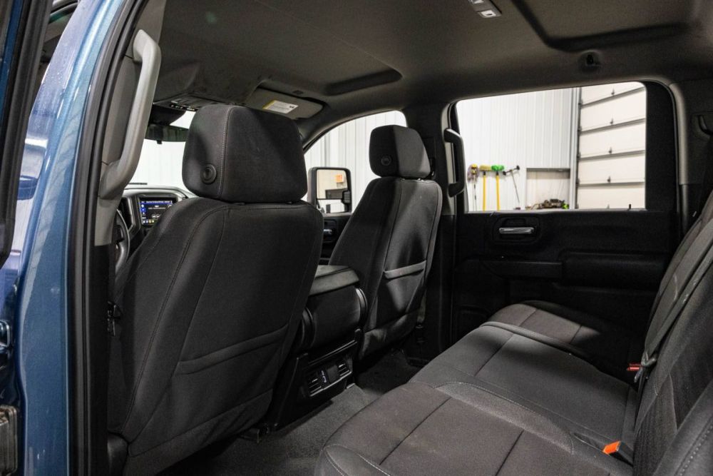 2025 Chevrolet Silverado 2500HD Custom - photo 10