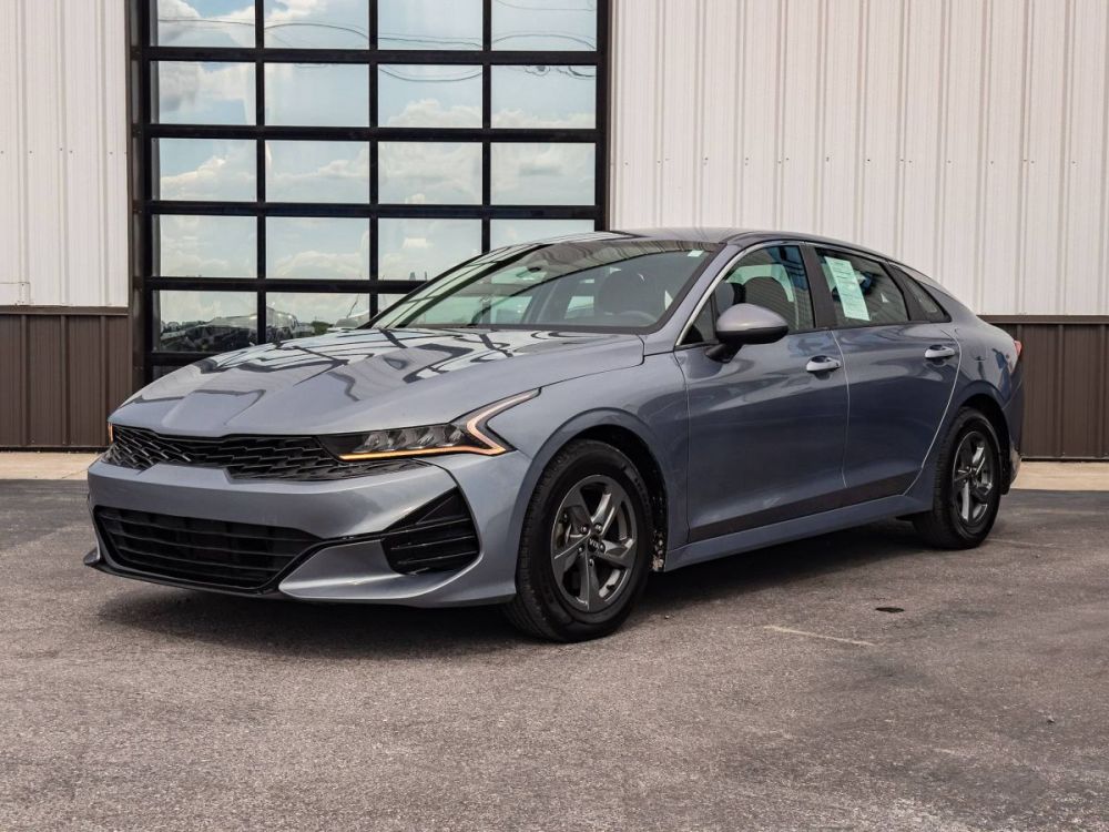 2021 Kia K5 LXS - photo 1