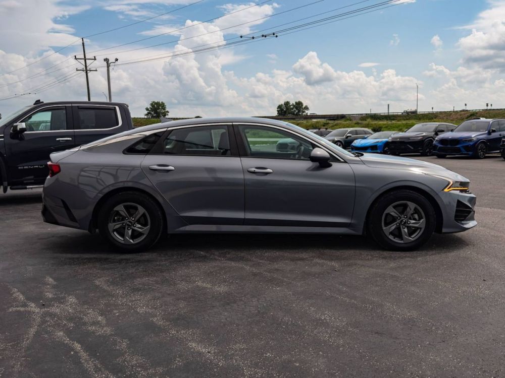 2021 Kia K5 LXS - photo 2